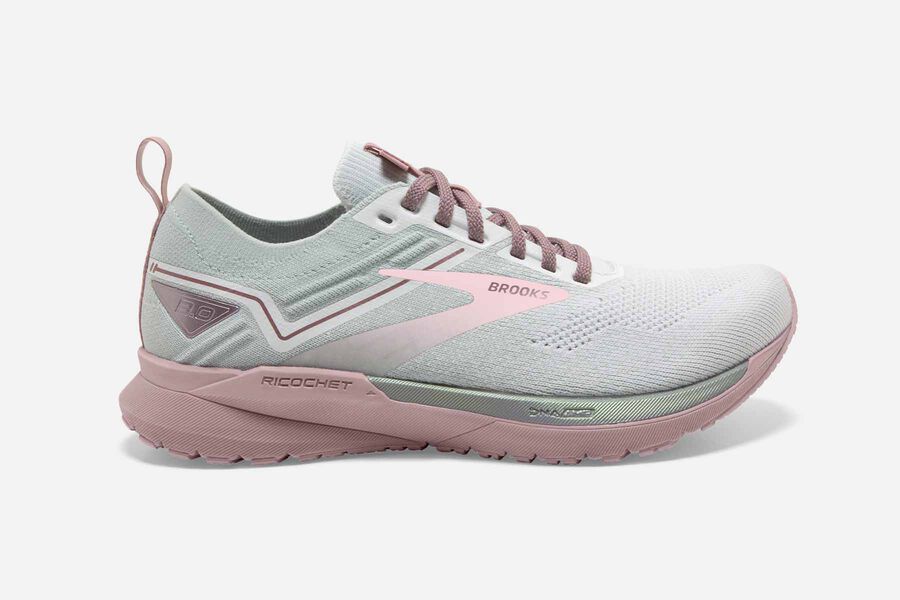 Womens Brooks Ricochet 3 Road Shoes White/Ice/Primrose Pink | 360472-NUD